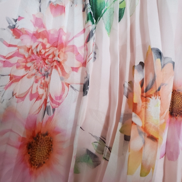 Iris & Ivy - New & Beautiful Pink Floral Pleated Trapeze Dress - Toddlers - Picture 7 of 7